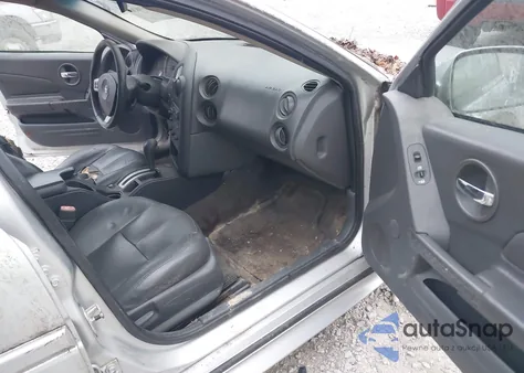 2005 Pontiac Grand Prix Gtp from USA, damaged, VIN 2G2WR524351335962